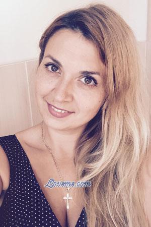 181409 - Marina Age: 38 - Ukraine