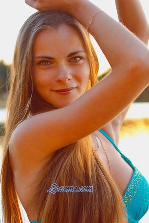 186854 - Ekaterina Age: 28 - Russia
