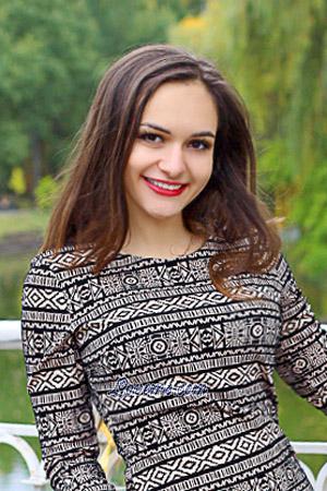 189330 - Anastasia Age: 24 - Ukraine