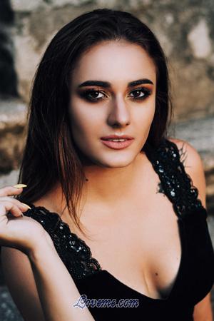 193092 - Alina Age: 21 - Ukraine