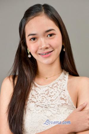 Philippines women