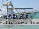 cartagena-women-boat-1104-40